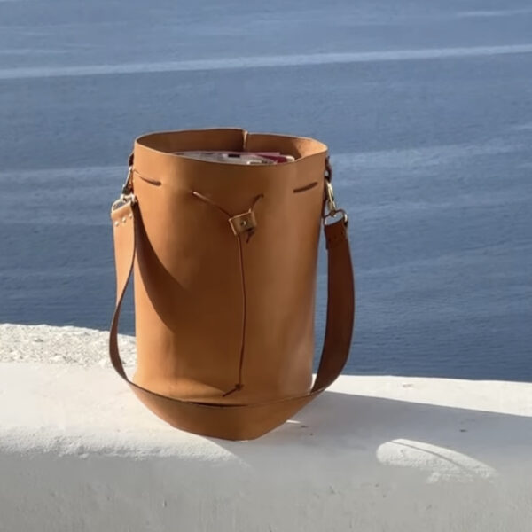 Δερμάτινη Τσάντα Πουγκί Οία vachetta φυσική