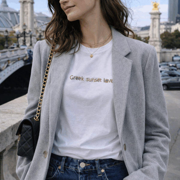 Κεντημένο T-shirt με το σχέδιο μας Greek Sunset Lovers - Image 6